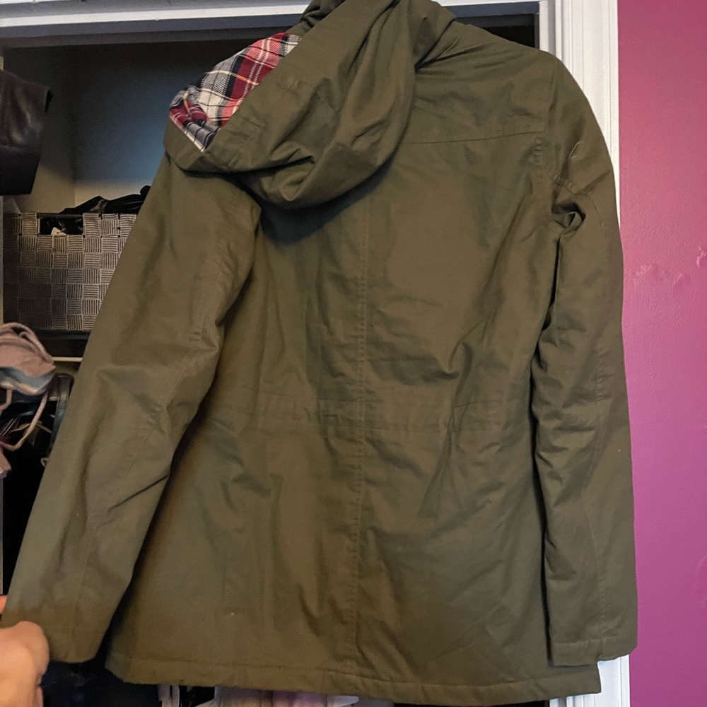 Green winter jacket - Picture 3 of 3
